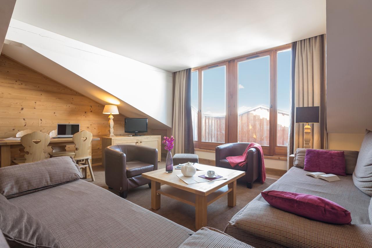 Residence Pierre & Vacances Premium Les Chalets Du Forum Courchevel Exterior photo