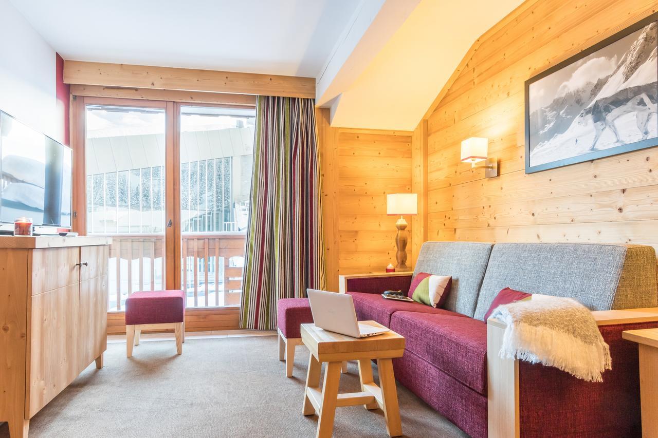 Residence Pierre & Vacances Premium Les Chalets Du Forum Courchevel Exterior photo