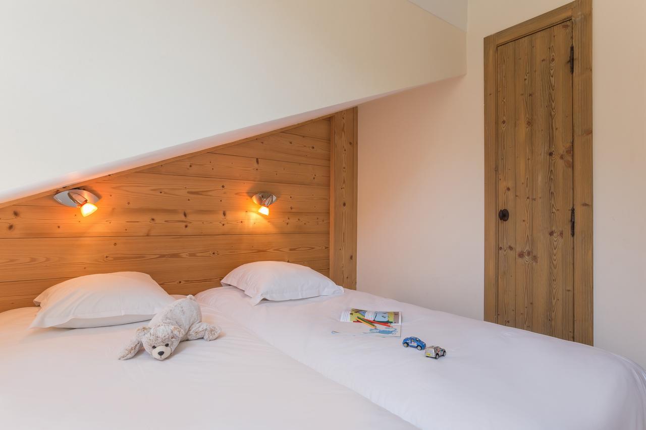 Residence Pierre & Vacances Premium Les Chalets Du Forum Courchevel Exterior photo
